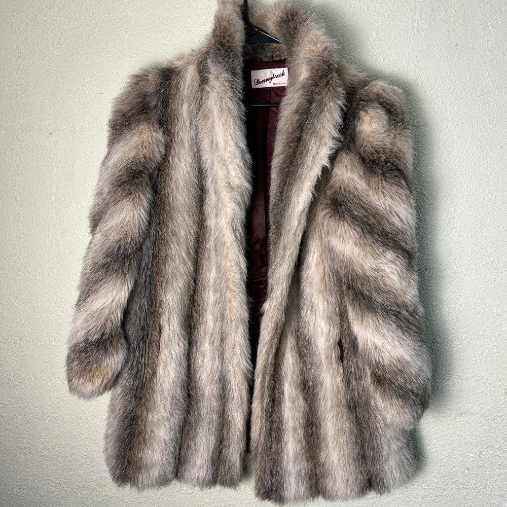 Vintage Donnybrook Heavy Faux Fur Coat Jacket Muskrat Detailed Size 12